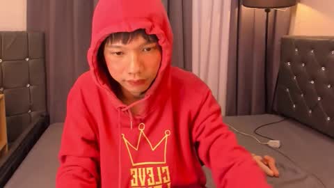 hugecock_pretty714250 online show from December 2025 10:13:01 AM