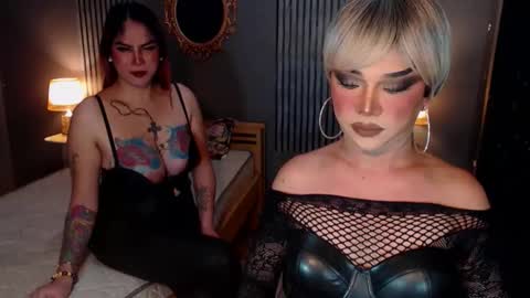 Christine online show from November 2025 05:57:02 PM