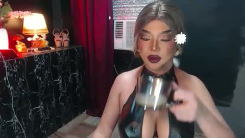 Christine online show from June 2026 12:32:02 AM