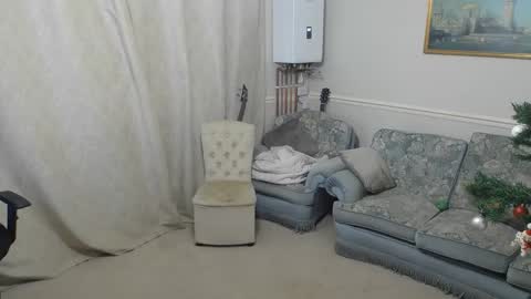 hugedick1965 online show from December 2025 07:53:02 PM