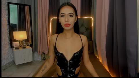 Snapshot of hugeirish2003 chatting on January 2025 04:22:01 PM Irish online show from January 2025 04:22:01 PM