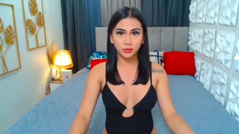 Snapshot of hugeiscomingtoyou chatting on March 2026 06:28:02 AM bigcock ashley DONT FORGET FALLOW ME AND THUMBS UP online show from March 2026 06:28:02 AM