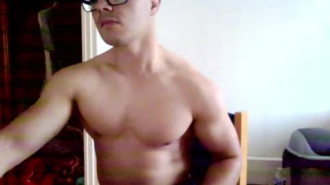 Snapshot of hughjaegg chatting on June 2026 05:06:01 PM hughjaegg online show from June 2026 05:06:01 PM
