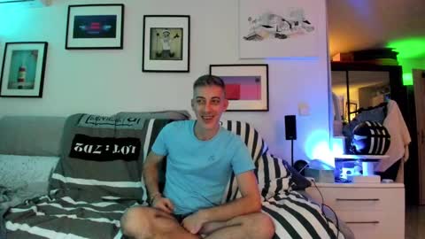 Hugo online show from December 2024 10:06:01 PM