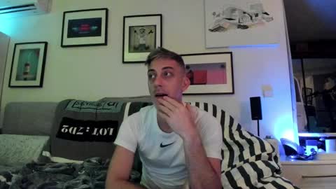 Hugo online show from December 2024 08:36:02 PM