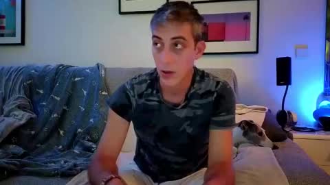 Hugo online show from October 2025 09:16:01 PM