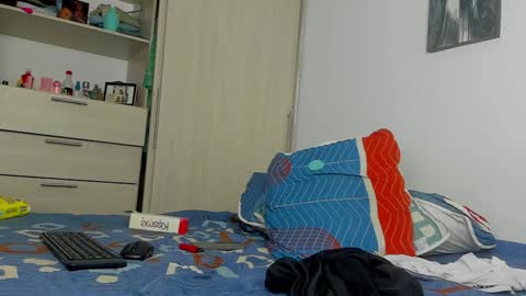 Hugo online show from January 2025 12:17:02 AM