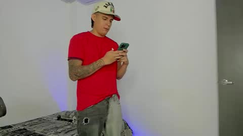 Hugo online show from September 2025 03:34:02 PM