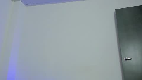 Hugo online show from September 2025 06:08:01 PM