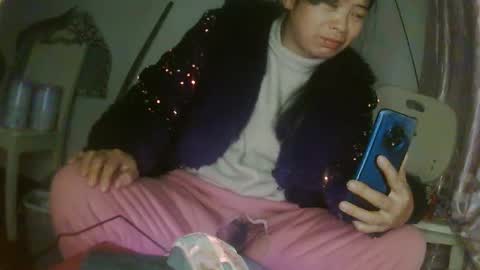 hujiajia520321431 online show from January 2026 10:04:01 PM