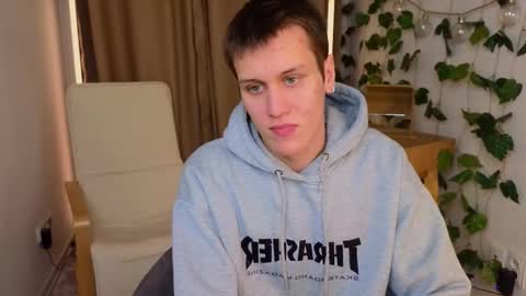 Hunter steele online show from October 2025 04:07:02 PM