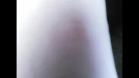 Snapshot of hunggngirthy chatting on October 2025 03:49:01 PM HungNGirthy online show from October 2025 03:49:01 PM