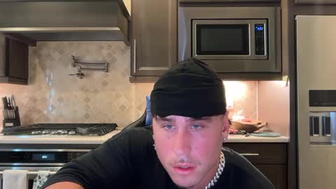 hungkingg22 online show from September 2025 04:32:01 PM