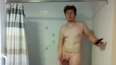 Snapshot of hungnhard76 chatting on May 2026 02:14:01 PM hungnhard76 online show from May 2026 02:14:01 PM