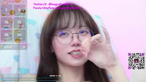 Snapshot of hungryfish8964 chatting on November 2025 03:36:01 PM Crocodile hungryFish8964 online show from November 2025 03:36:01 PM