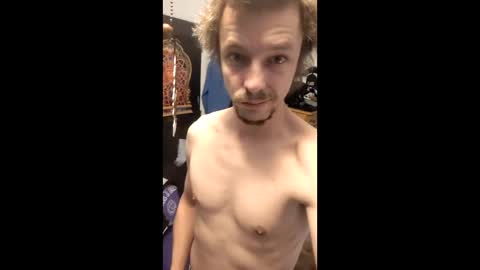 Snapshot of hungtxcock92 chatting on January 2025 09:43:01 PM hungtxcock92 online show from January 2025 09:43:01 PM