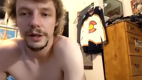 Snapshot of hungtxcock92 chatting on January 2025 06:54:01 AM hungtxcock92 online show from January 2025 06:54:01 AM