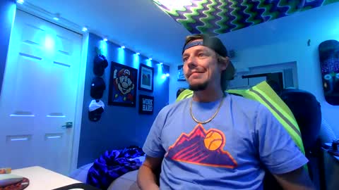 Snapshot of hungtxcock92 chatting on September 2025 12:18:01 PM hungtxcock92 online show from September 2025 12:18:01 PM