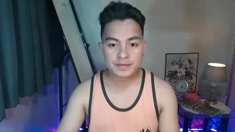 Snapshot of hunk_danny chatting on March 2025 10:35:02 AM hunk_danny online show from March 2025 10:35:02 AM