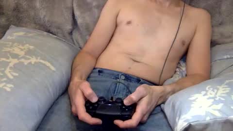 Snapshot of hunkhog chatting on March 2026 07:44:01 PM Hunkhog online show from March 2026 07:44:01 PM