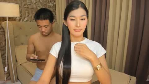 hunkhomerontop online show from November 2025 09:10:01 AM