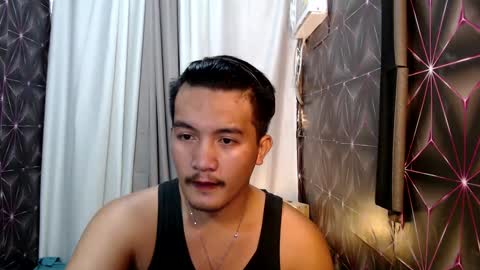 hunkylloyd online show from March 2025 03:19:01 AM