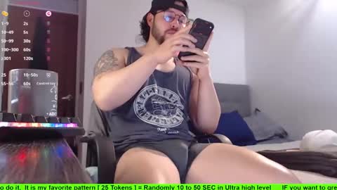 Snapshot of hunter_of_mn chatting on November 2025 02:17:02 PM online show from November 2025 02:17:02 PM