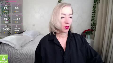 Irena online show from November 2025 02:05:02 PM