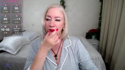 Snapshot of hunters_woman chatting on May 2026 09:11:02 PM Irena online show from May 2026 09:11:02 PM