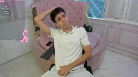 Lucas online show from June 2026 09:16:02 PM