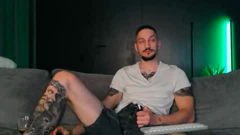 Snapshot of huntingod chatting on November 2025 03:53:02 AM HuntinGOD online show from November 2025 03:53:02 AM