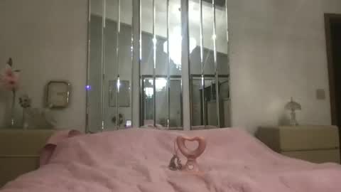 Goddess Hunyy online show from October 2025 12:15:02 AM