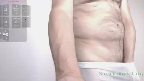 Andrew online show from November 2025 12:05:01 AM