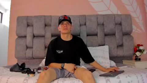 hydan_ online show from July 2026 09:28:02 PM