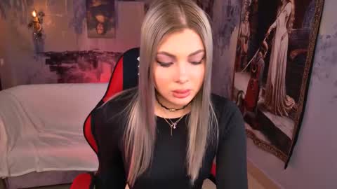 hyileyclark online show from March 2026 09:36:02 AM