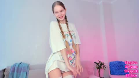 Snapshot of hypnoootic chatting on May 2026 07:37:01 AM Jenny online show from May 2026 07:37:01 AM
