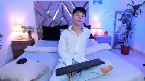 Snapshot of hyunjin_sun chatting on October 2025 04:28:01 PM Son Hyunjin online show from October 2025 04:28:01 PM