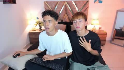 Snapshot of hyunjin_sun chatting on November 2025 07:01:02 PM Son Hyunjin online show from November 2025 07:01:02 PM