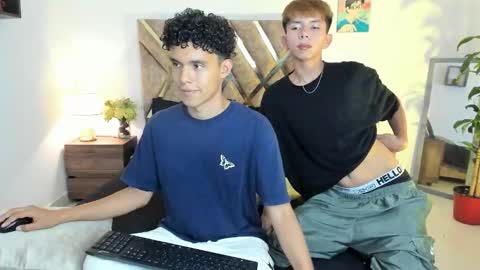 Snapshot of hyunjin_sun chatting on November 2025 07:49:02 PM Son Hyunjin online show from November 2025 07:49:02 PM