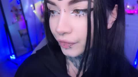 Asya  online show from November 2025 10:30:01 AM