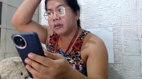 Snapshot of i_drain_u_bitch chatting on June 2026 12:26:02 PM jamaeca online show from June 2026 12:26:02 PM