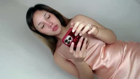 Snapshot of i_love_eula chatting on September 2025 11:05:02 PM cant get you out of my head online show from September 2025 11:05:02 PM