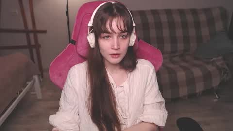 Snapshot of i_love_icecream chatting on November 2025 10:26:02 AM elisabeth online show from November 2025 10:26:02 AM