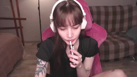 Snapshot of i_love_icecream chatting on November 2025 10:20:01 AM elisabeth online show from November 2025 10:20:01 AM