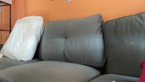 Olive online show from February 2026 09:10:01 PM