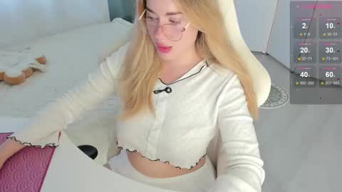 Snapshot of i_want_you_eva chatting on October 2025 06:46:02 AM HiI am EvaPVT is open online show from October 2025 06:46:02 AM