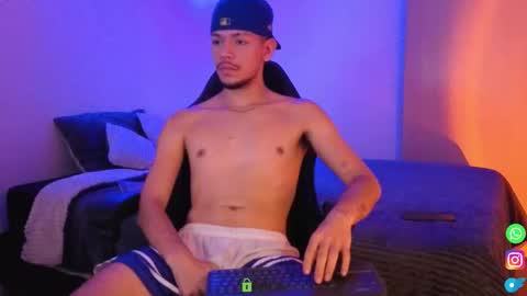 Snapshot of iam_angelxxx chatting on March 2026 11:36:02 AM Angel online show from March 2026 11:36:02 AM