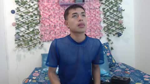 Snapshot of iam_lukas__ chatting on September 2025 04:01:01 AM iam_lukas__ online show from September 2025 04:01:01 AM