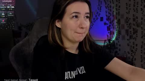 Meg  online show from February 2025 03:21:02 AM