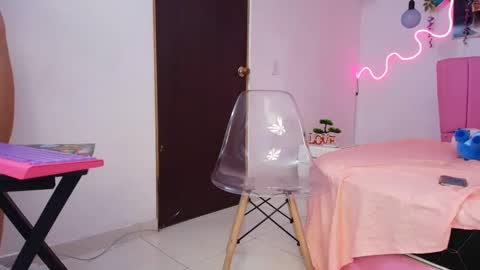 Snapshot of iam_monika chatting on September 2025 05:01:02 PM iam_monika online show from September 2025 05:01:02 PM